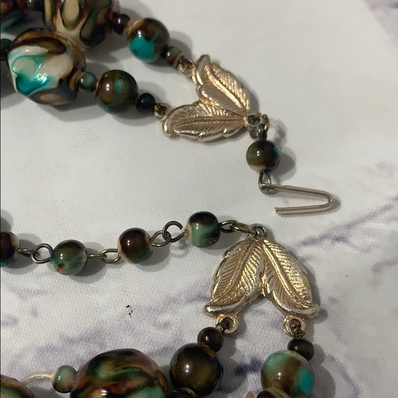 Vintage Boho Marbled Necklace & Clip Earring Set - Picture 4 of 9